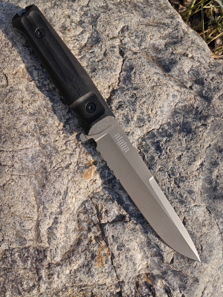 Нож тактический Alpha D2 Serrated SW Kizlyar Supreme