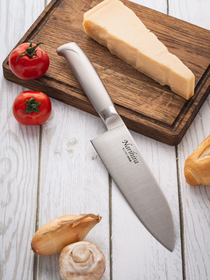 Кухонный нож Сантоку NARIHIRA Fuji Cutlery
