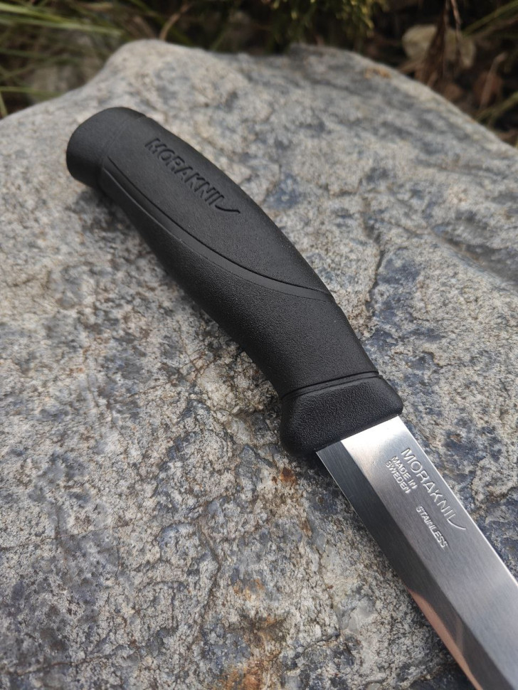 Нож Morakniv Companion Black, нержавеющая сталь, цвет черный, 12141