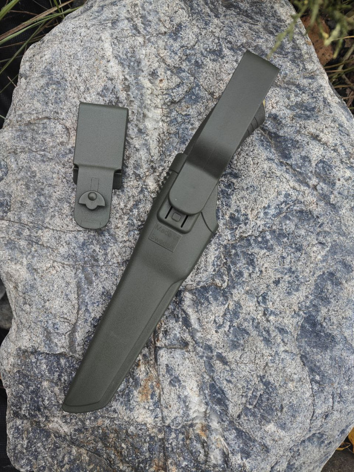 Нож Morakniv Bushcraft Forest, нержавеющая сталь 12493